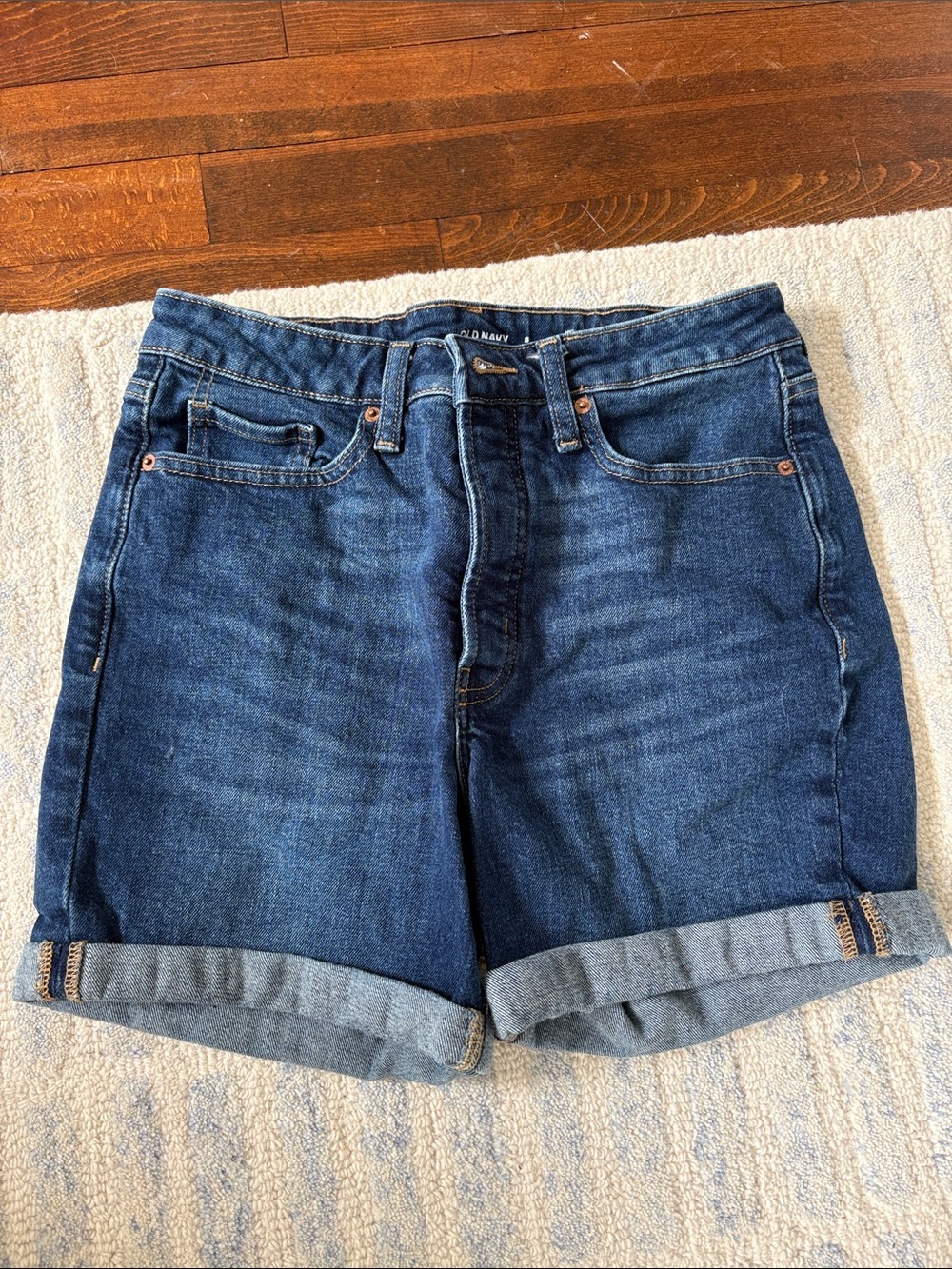 Old Navy Indigo Roll-Cuff Denim Shorts